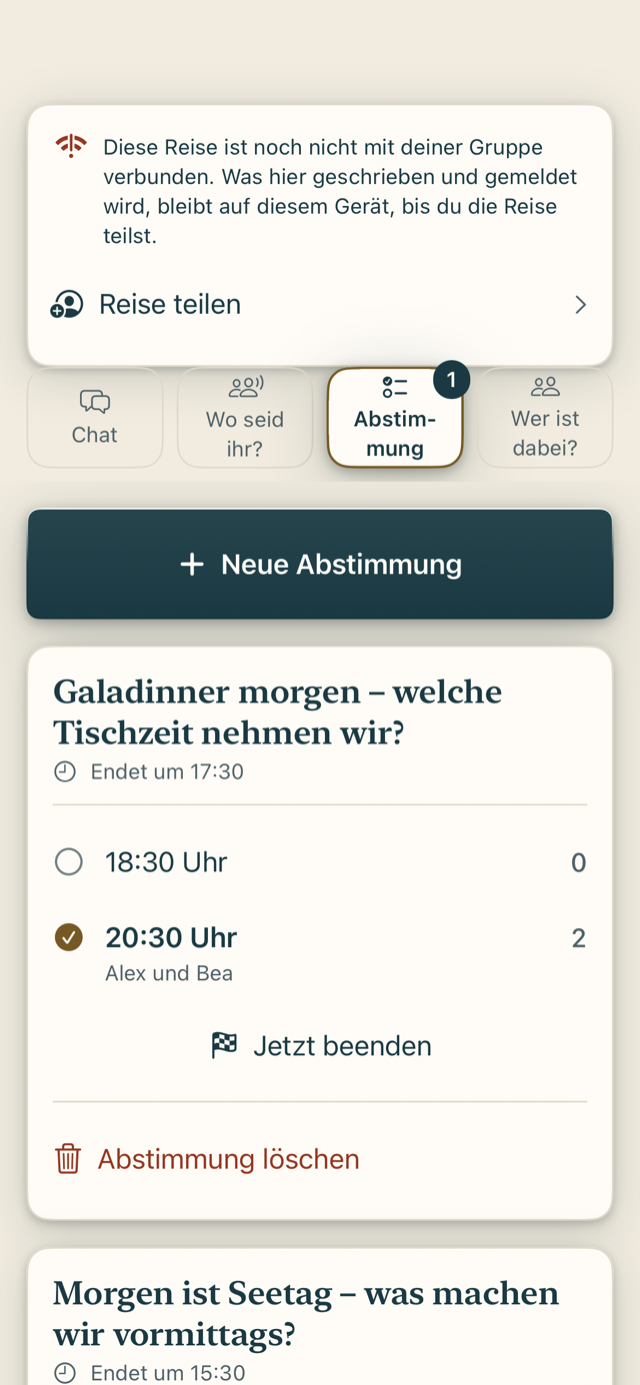 Eine Abstimmung in Cruvela: „Morgen ist Seetag – was machen wir vormittags?“ mit drei Antworten und den Stimmen der Gruppe.