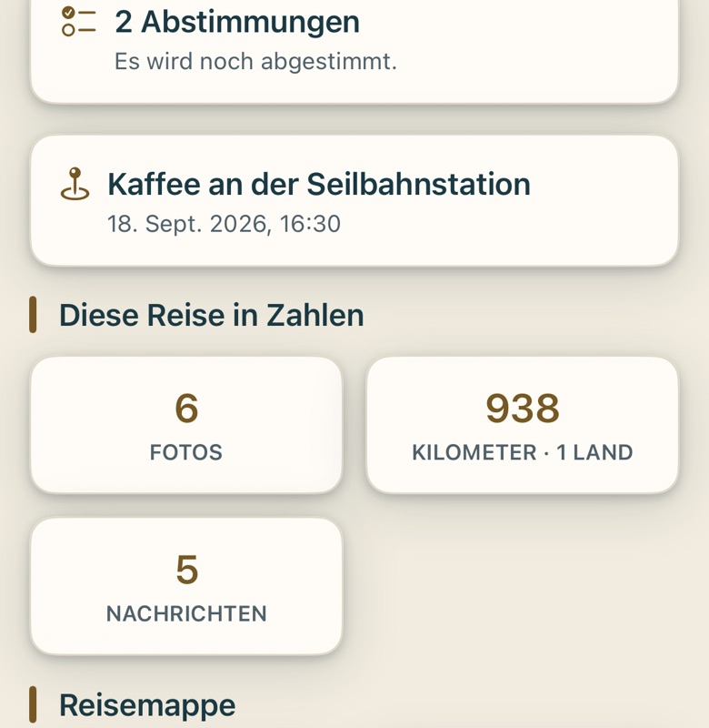 Bildschirm von Cruvela. Vom Scanner. Papier auf den Tisch, Kamera drauf. Cruvela nimmt den Bogen auf und richtet ihn gerade.