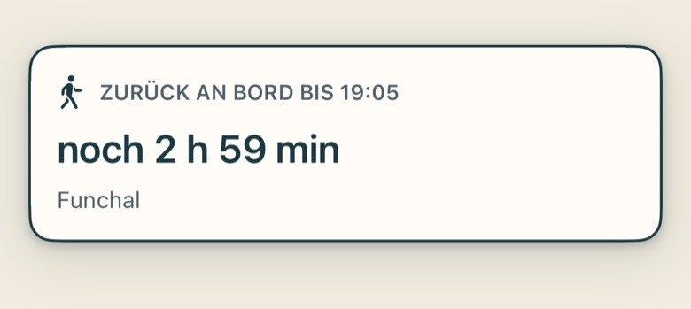 Bildschirm von Cruvela. Der Countdown wird lauter, je näher die Zeit rückt. Er wechselt die Farbe: