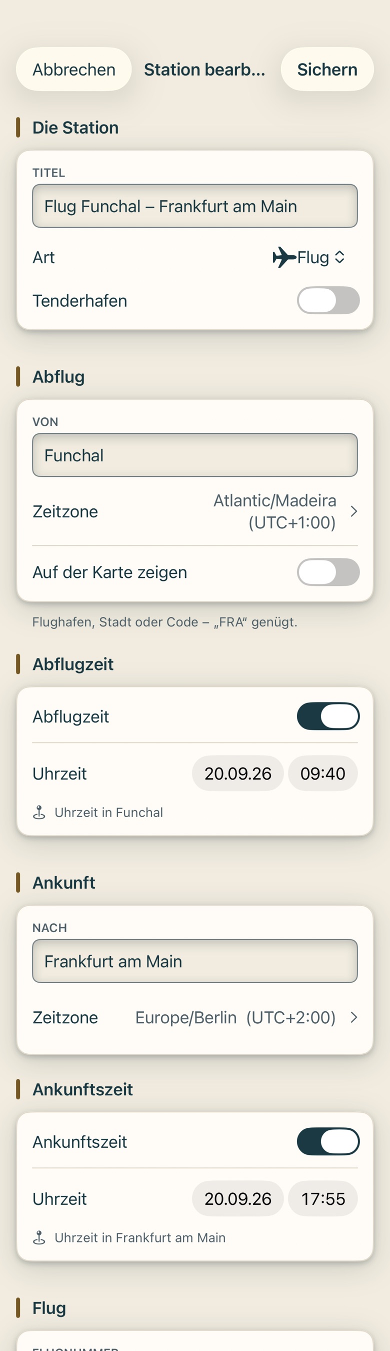 Bildschirm von Cruvela. Eine Station der Art Flug hat zwei Enden: den Abflug und die Ankunft – jedes mit seinem Ort, seiner Zeitzone, seinem Tag und seiner Uhrzeit.