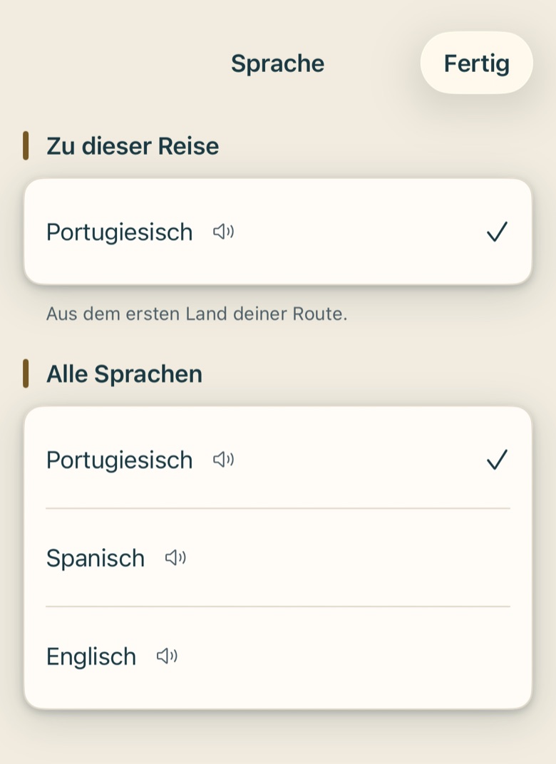 Bildschirm von Cruvela. Cruvela lädt keine Stimme selbst nach. Das ist ein Download von mehreren hundert Megabyte und geht dich etwas an, nicht die App.